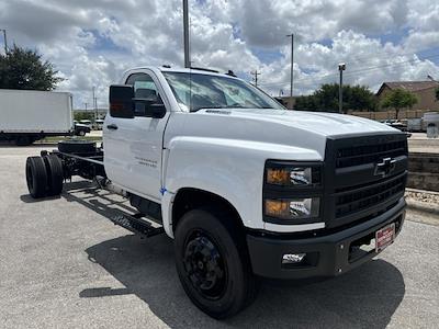 New 2024 Chevrolet Silverado 6500 LT Regular Cab RWD, Cab Chassis for sale #241867 - photo 1