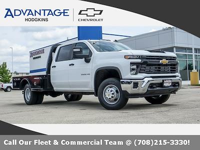 2024 Chevrolet Silverado 3500 Crew Cab 4x4, Knapheide PGTC Gooseneck Flatbed Truck for sale #53710 - photo 1