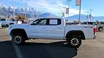 Used 2018 Toyota Tacoma TRD Off-Road Double Cab 4WD, Pickup for sale #4EP8587B - photo 3