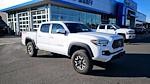 Used 2018 Toyota Tacoma TRD Off-Road Double Cab 4WD, Pickup for sale #4EP8587B - photo 7