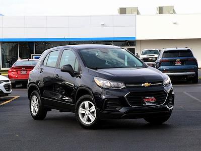 Used 2022 Chevrolet Trax LS AWD, SUV for sale #W175152A - photo 1