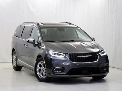 2022 Chrysler Pacifica FWD, Minivan for sale #WU212252 - photo 1
