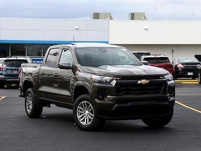 Used 2023 Chevrolet Colorado LT Crew Cab 4x4, Pickup for sale #WU212407 - photo 1