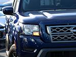 Used 2022 Nissan Frontier SV Crew Cab 4x4, Pickup for sale #WU212494 - photo 5