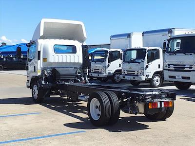 2024 Isuzu NRR Standard Cab 4x2, Cab Chassis for sale #240173 - photo 2