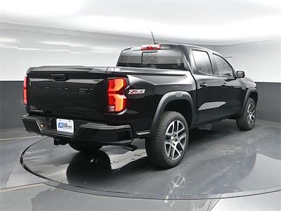 2024 Chevrolet Colorado Crew Cab 4WD, Pickup for sale #27202 - photo 2