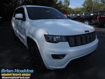 Used 2017 Jeep Grand Cherokee Laredo 4x4, SUV for sale #5680Q - photo 1