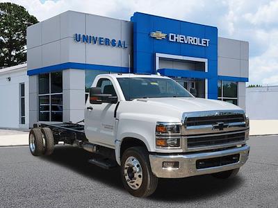 New 2024 Chevrolet Silverado 6500 Work Truck Regular Cab RWD, Cab Chassis for sale #6467 - photo 1