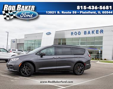 Used 2021 Chrysler Pacifica Limited AWD, Minivan for sale #T24452A - photo 1