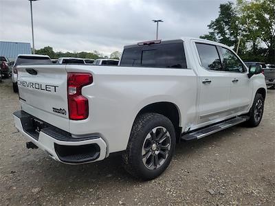 2024 Chevrolet Silverado 1500 Crew Cab 4x4, Pickup for sale #245732 - photo 2