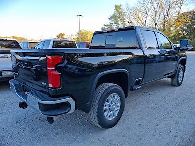 2025 Chevrolet Silverado 2500 Crew Cab 4x4, Pickup for sale #255117 - photo 2