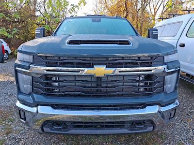 2025 Chevrolet Silverado 3500 Crew Cab 4x4, Pickup for sale #255137 - photo 2