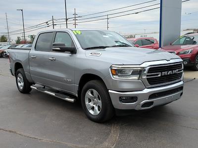 Used 2019 Ram 1500 Lone Star Crew Cab 4WD, Pickup for sale #26T9463 - photo 1