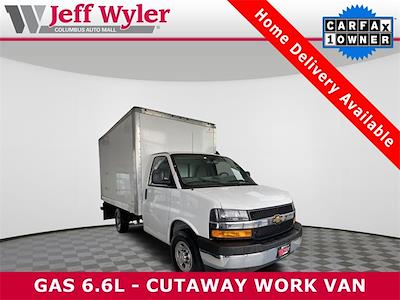 2021 Chevrolet Express 3500 4x2, Cutaway Van #5632973B - photo 1