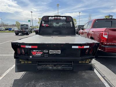Used 2018 Chevrolet Silverado 3500 Work Truck Crew Cab 4x4, Flatbed Truck for sale #56901062A - photo 2