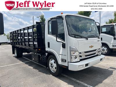 New 2024 Chevrolet LCF 5500XD Regular Cab 4x2, 18' 5" Knapheide Heavy-Hauler Junior Stake Bed for sale #56901082 - photo 1