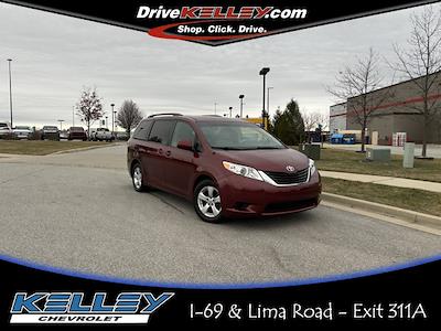 Used 2013 Toyota Sienna LE 4x2, Minivan for sale #3B42691 - photo 1