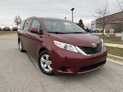 Used 2013 Toyota Sienna LE 4x2, Minivan for sale #3B42691 - photo 2