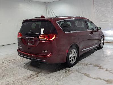 2018 Chrysler Pacifica FWD, Minivan for sale #DP56037 - photo 2