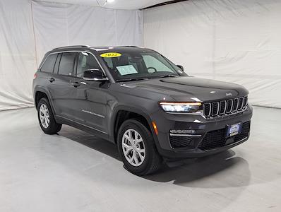 2022 Jeep Grand Cherokee 4x4, SUV for sale #JR342A - photo 1