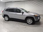 Used 2018 Jeep Cherokee Latitude Plus 4x4, SUV for sale #JS103A - photo 2