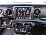 2021 Jeep Gladiator Crew Cab 4x4, Pickup for sale #24C366A - photo 18