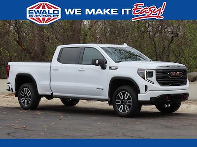 Used 2022 GMC Sierra 1500 AT4 Crew Cab 4WD, Pickup for sale #GN6265 - photo 1