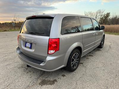 Used 2017 Dodge Grand Caravan SE FWD, Minivan for sale #H28939AA - photo 2