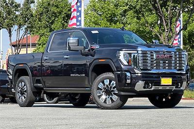 New 2024 GMC Sierra 2500 Denali Crew Cab 4x4, Pickup for sale #240258 - photo 1