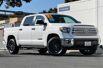 Used 2021 Toyota Tundra SR5 CrewMax Cab 4x4, Pickup for sale #240290A - photo 1