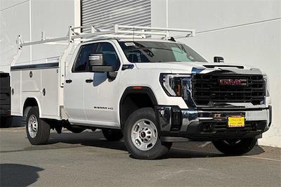 New 2025 GMC Sierra 2500 Pro Double Cab 4x2, Cab Chassis for sale #250019 - photo 1