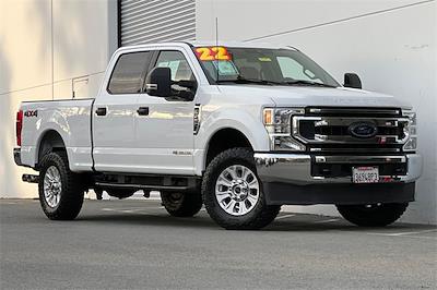 Used 2022 Ford F-250 Crew Cab 4x4, Pickup for sale #7755 - photo 1