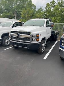 New 2023 Chevrolet Silverado 5500 Work Truck Regular Cab 4x2, 11' 4" Wil-Ro Freedom Flatbed Truck for sale #23CC1302 - photo 1