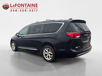 Used 2020 Chrysler Pacifica Limited FWD, Minivan for sale #24G6138A - photo 2