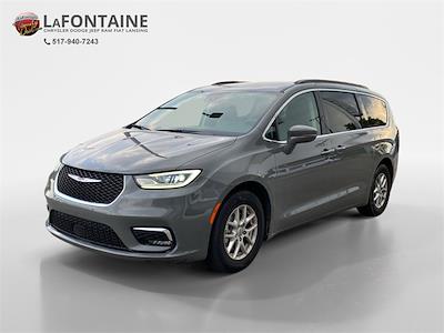 Used 2022 Chrysler Pacifica Touring L FWD, Minivan for sale #4L559P - photo 1