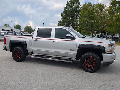 Used 2018 Chevrolet Silverado 1500 LT Crew Cab 4x4, Pickup for sale #24T1568A - photo 1