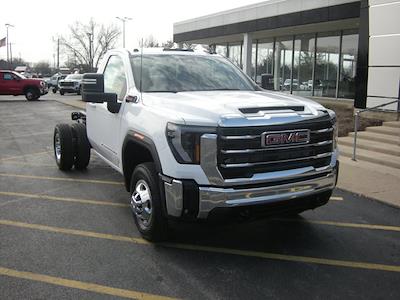 2024 GMC Sierra 3500 Regular Cab 4WD, Cab Chassis for sale #P24-280 - photo 1