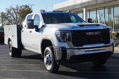 2024 GMC Sierra 3500 Crew Cab 4WD, Cab Chassis for sale #P24-416 - photo 1