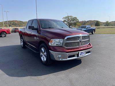 Used 2018 Ram 1500 SLT Crew Cab 4WD, Pickup for sale #1881246 - photo 1