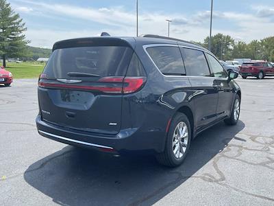 2022 Chrysler Pacifica AWD, Minivan for sale #2244163 - photo 2