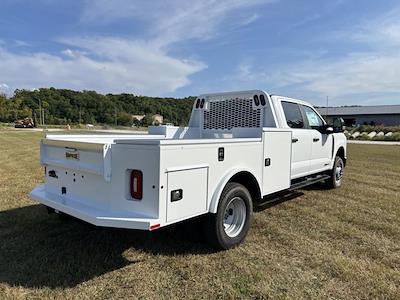 New 2024 Ford F-350 Crew Cab 4WD, 9' 4" Knapheide PGTD Gooseneck Flatbed Truck for sale #2418076 - photo 2