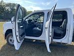 New 2024 Ford F-350 Crew Cab 4WD, 9' 4" Knapheide PGTD Gooseneck Flatbed Truck for sale #2418076 - photo 17