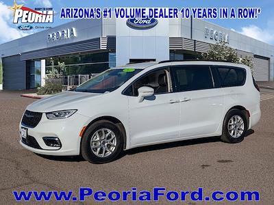 Used 2022 Chrysler Pacifica Touring L FWD, Minivan for sale #P13556 - photo 1