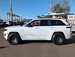 Used 2024 Jeep Grand Cherokee Overland 4x4, SUV for sale #RLB16911A - photo 4