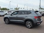 Used 2022 Volkswagen Taos SE AWD, SUV for sale #RMA39803A - photo 2