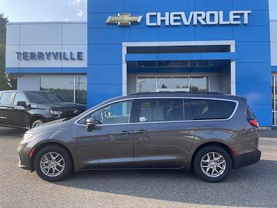 Used 2021 Chrysler Pacifica Touring FWD, Minivan for sale #8512 - photo 1