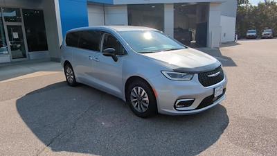 2024 Chrysler Pacifica FWD, Minivan for sale #13292 - photo 1