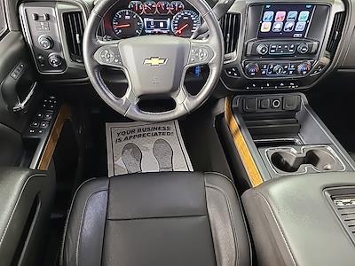 2017 Chevrolet Silverado 1500 Crew Cab SRW 4x4, Pickup #720218V - photo 2