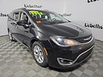 Used 2017 Chrysler Pacifica Touring L FWD, Minivan for sale #721459B - photo 1