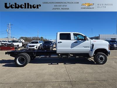 2024 Chevrolet Silverado 5500 Crew Cab DRW 4x4, Cab Chassis for sale #ZT21989 - photo 1